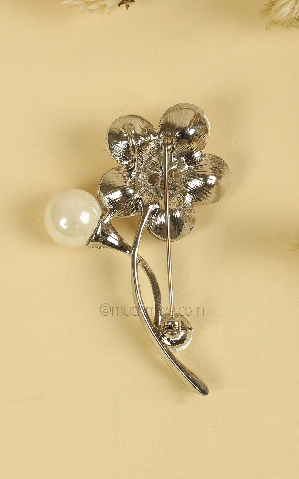 Buy Online Lowest Price Silver Polish Brooch