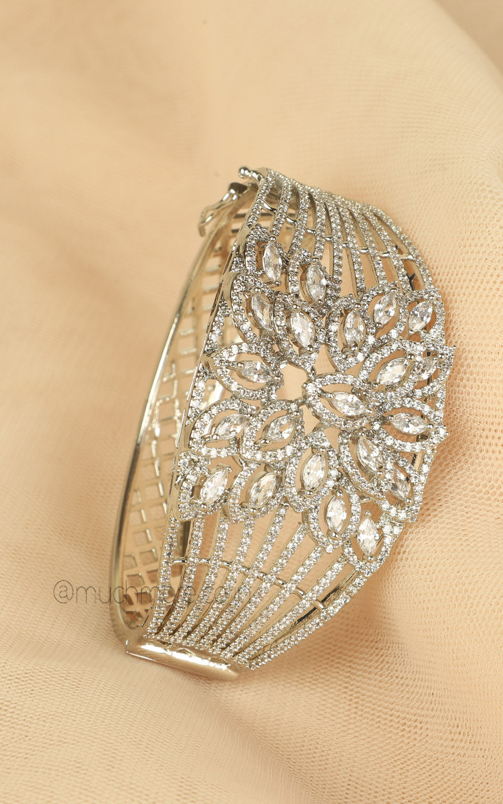 Elegant Silver Polish Broad Kada-Style Bracelet with Diamond Detailing