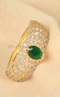 Emerald Green Diamond Studded Women Bracelet In Gold Polish