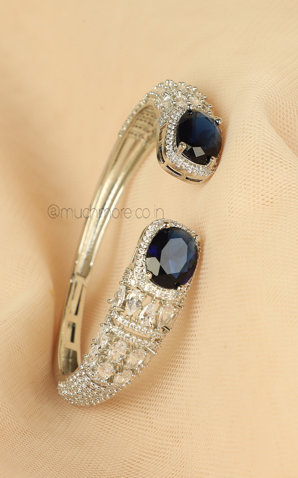 Slip On Style Silver Polish Diamond Studded Bracelet