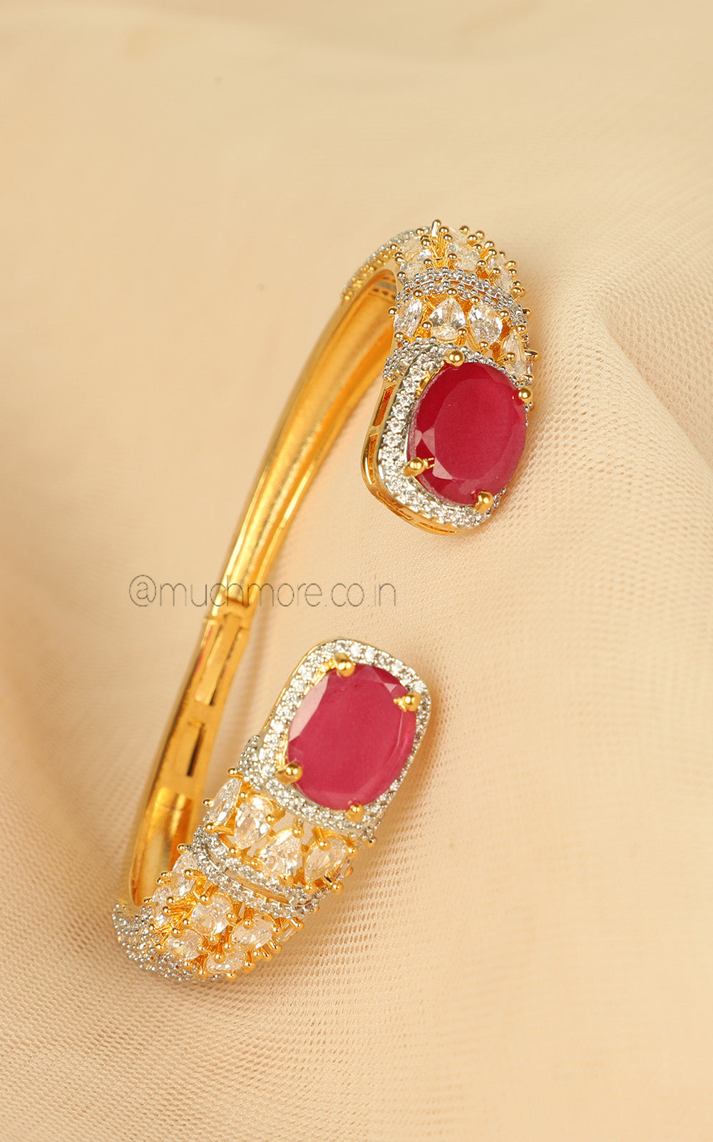New Design Gold Polish Ruby Diamond Studded Bracelet