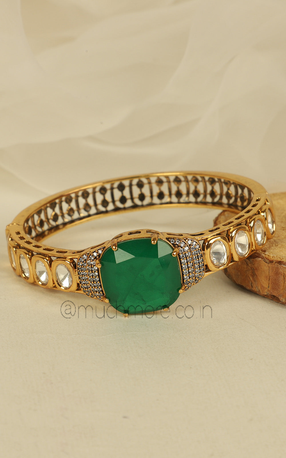 Emerald Green With Kundan Zircon Kada Bracelet