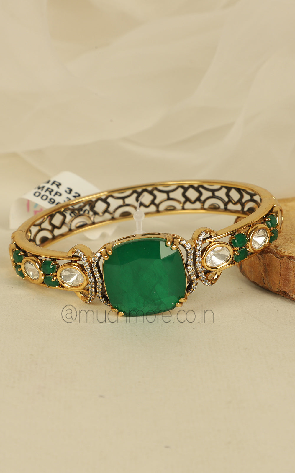 Emerald Green Designer Kundan Kada Bracelet