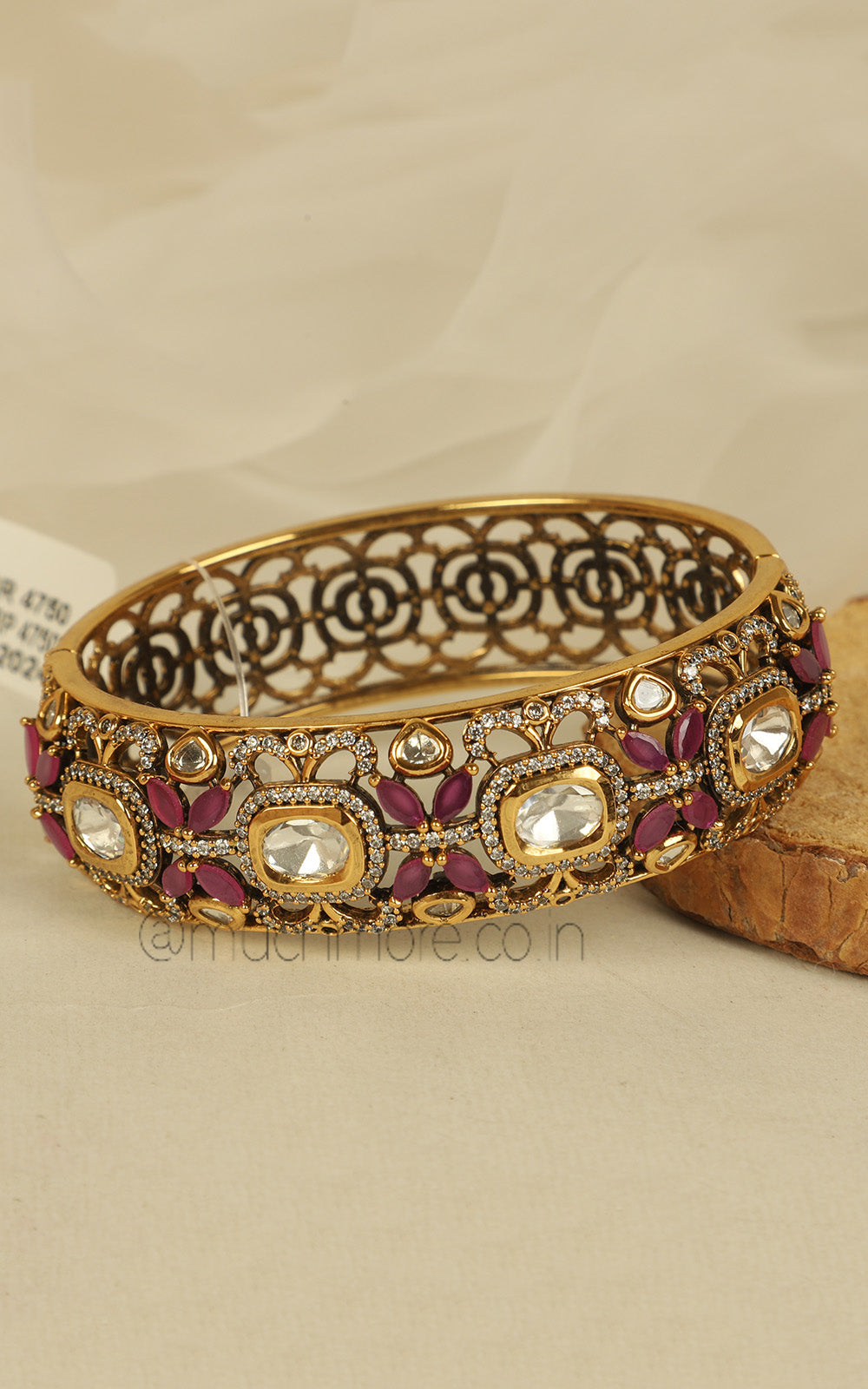 Beautifully Design Ruby Kundan Diamond Fusion Bracelet