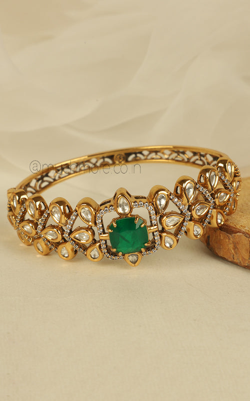 Crafted With Fine Kundan And Emerald Green Kada Bracelet