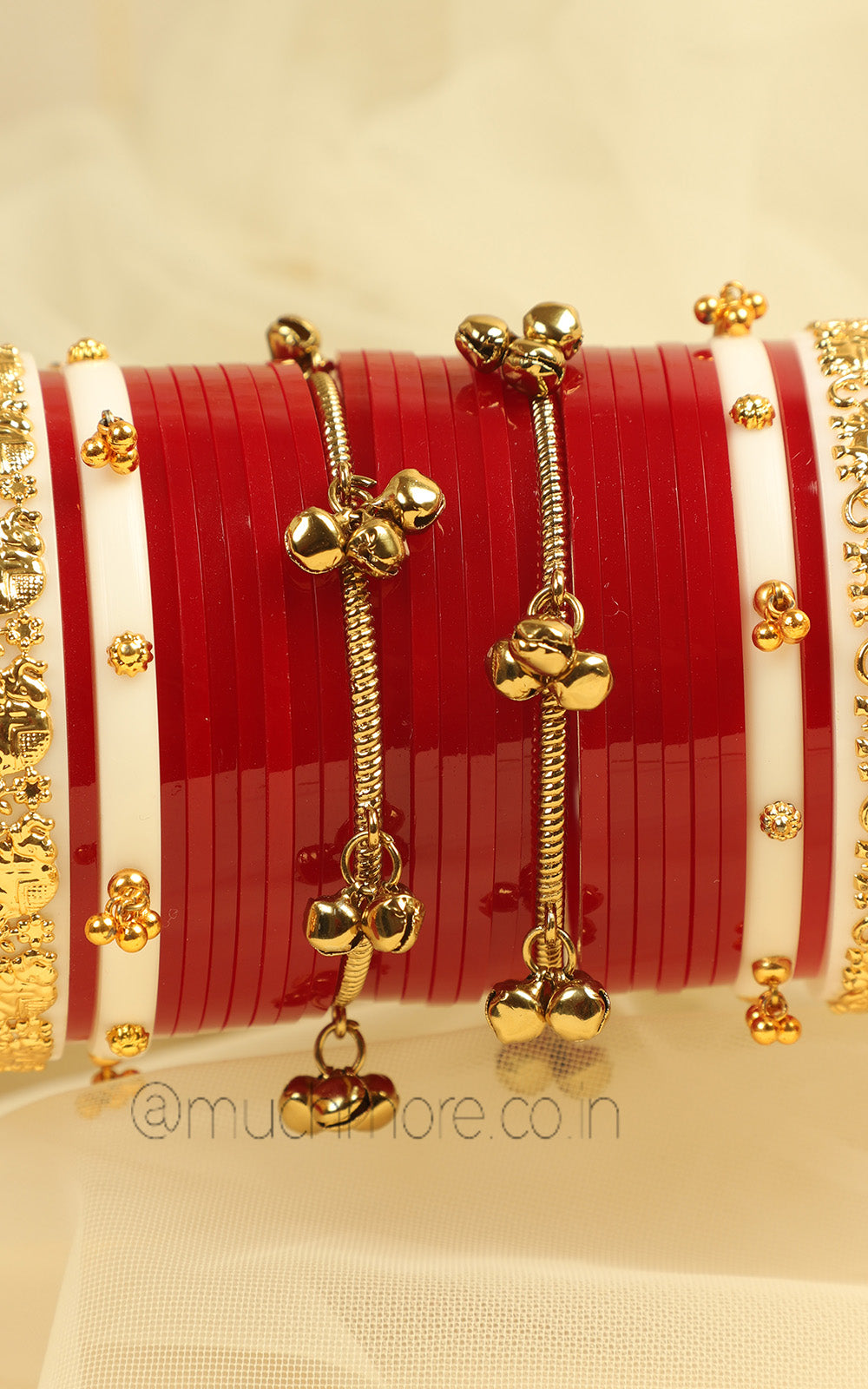 Red And White Bridal Chooda With Ghungaroo Bangles