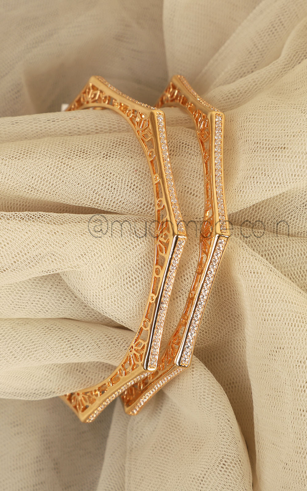 Octagon Shaped Sleek And Light Weight Diamond Bangles