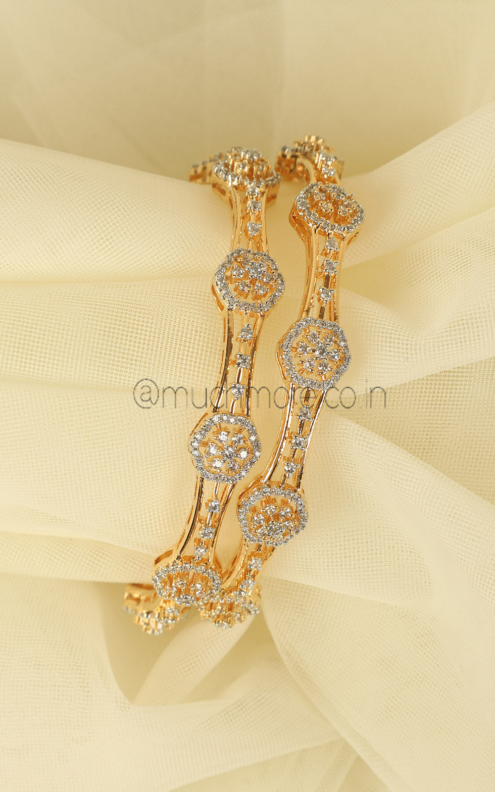 Craftsmanship And Elegant Gold Polish Diamond Bangles
