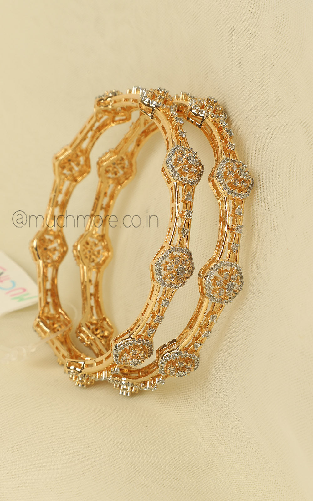 Craftsmanship And Elegant Gold Polish Diamond Bangles