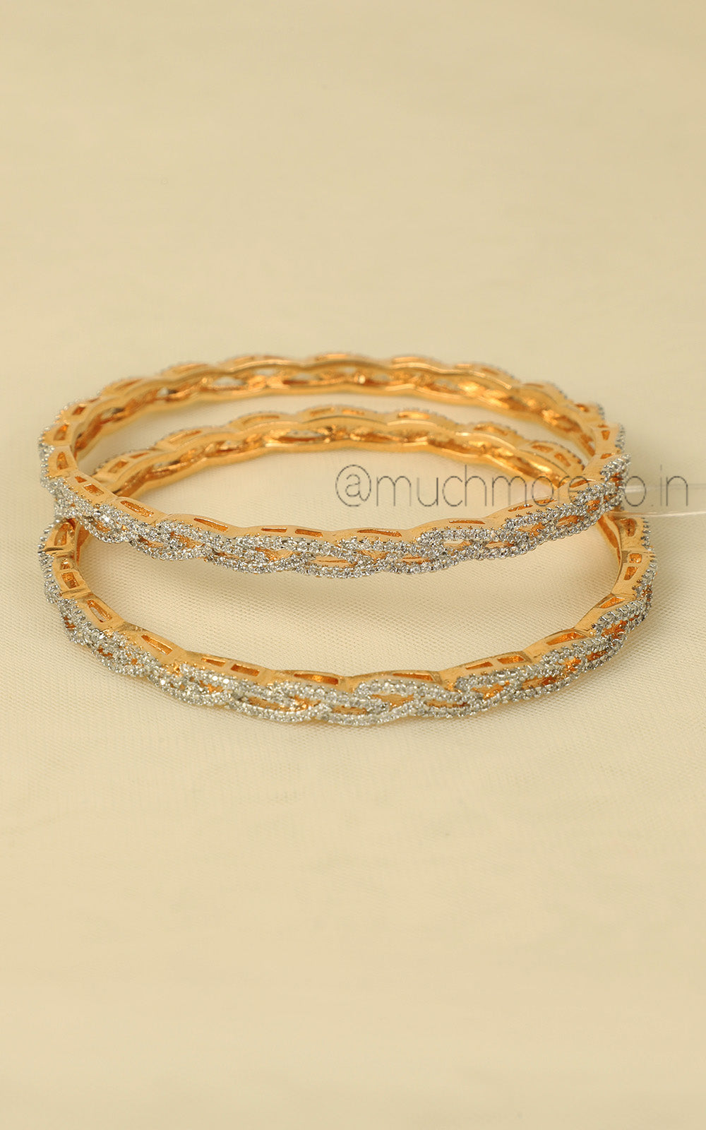 Premium Quality Gold Polish Diamond Sleek Bangles