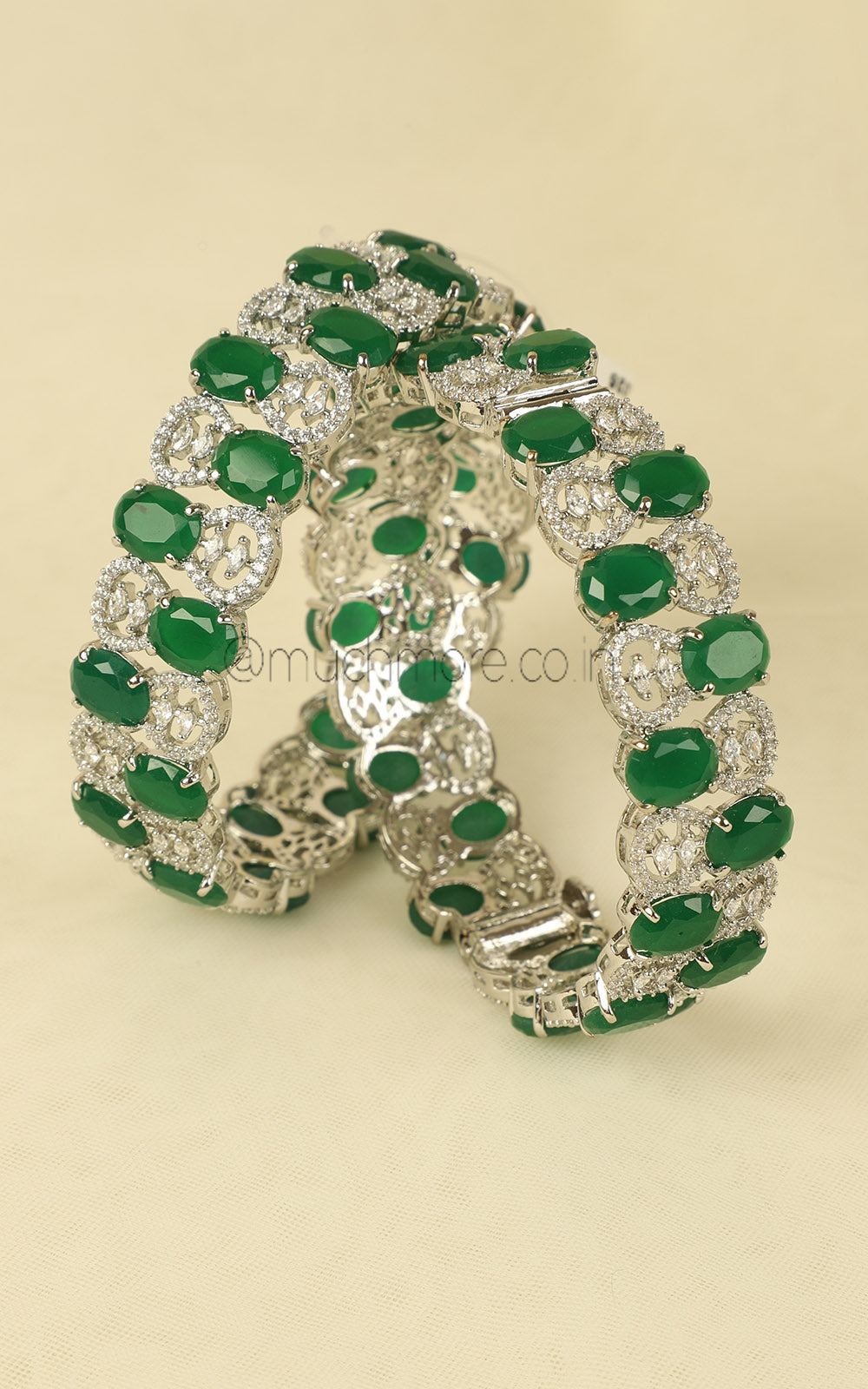 Shop Premium Emerald Green Bridal Look Silver Polish Bangles