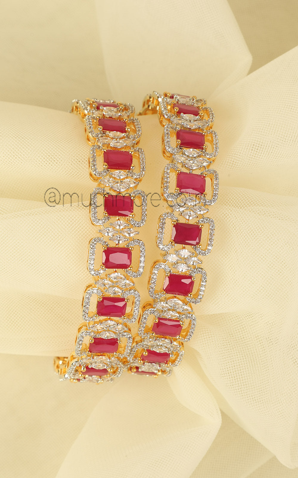 Shop Trending Ruby And Gold Polish SIde Openable Bangles