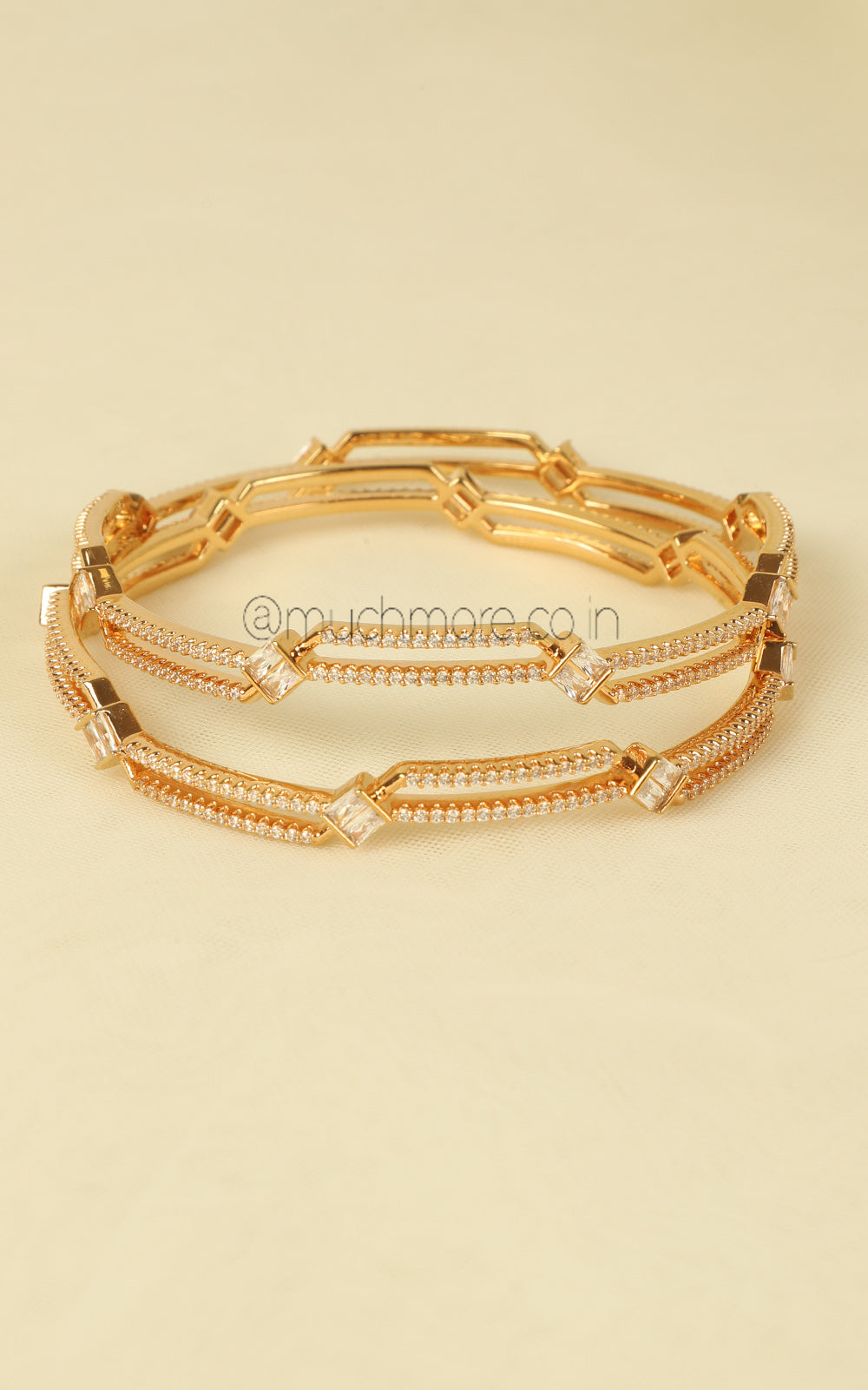 Best Quality Diamond Gold Polish Bangles For Working Women