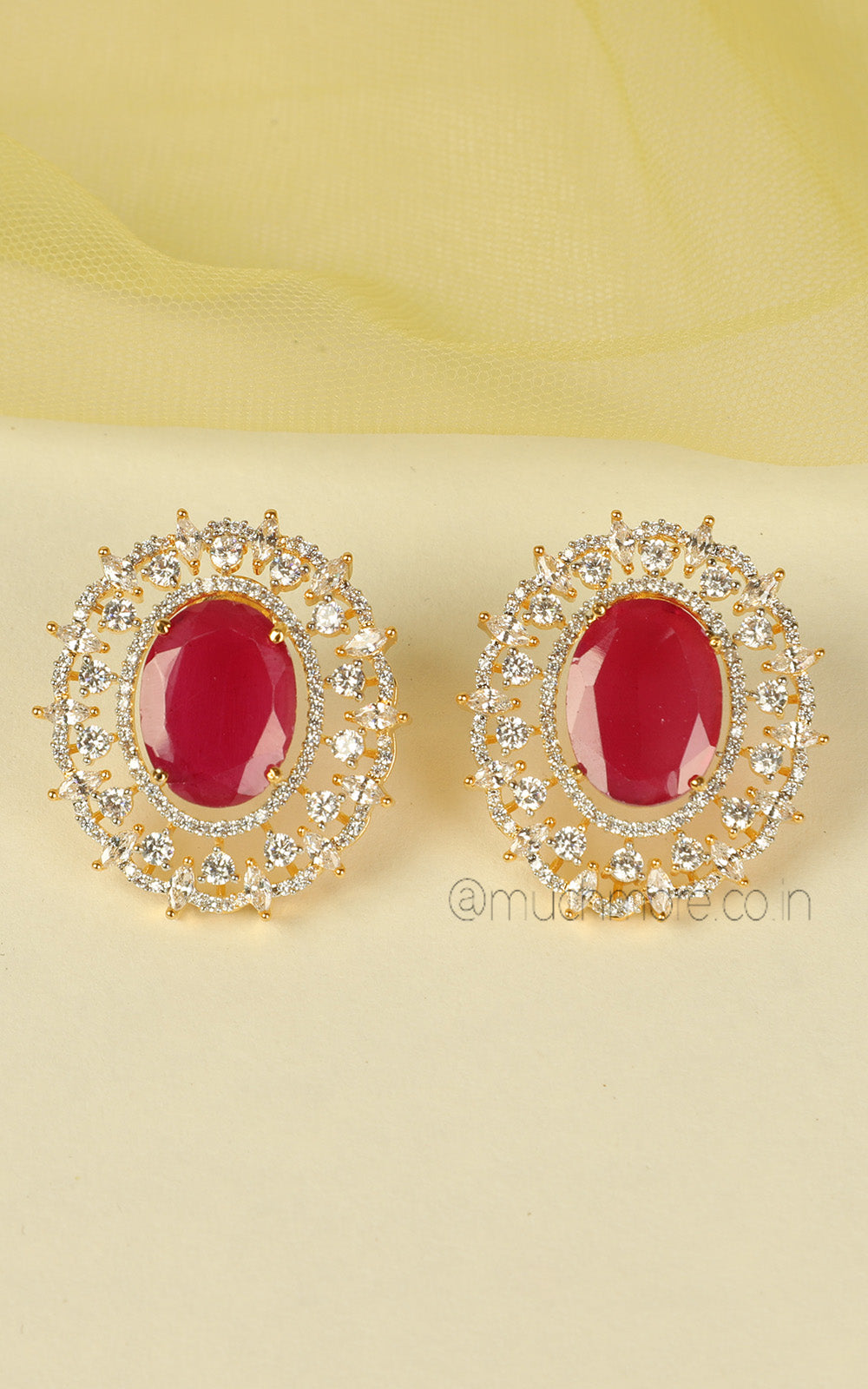 Gold Polish Oval Ruby Studded Zircon Pendant Set