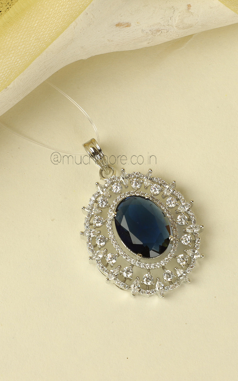 Sapphire Blue With White Diamond Oval Pendant Set