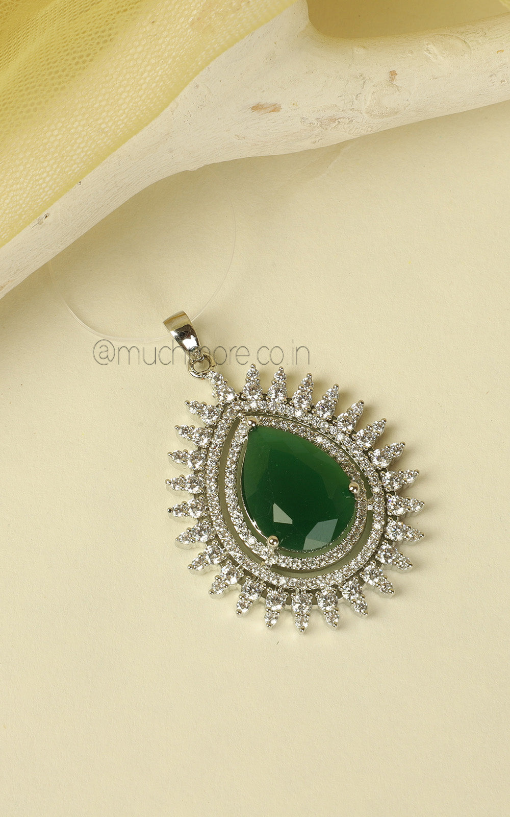 Drop Shaped Emerald Green Silver Touch Diamond Pendant Set