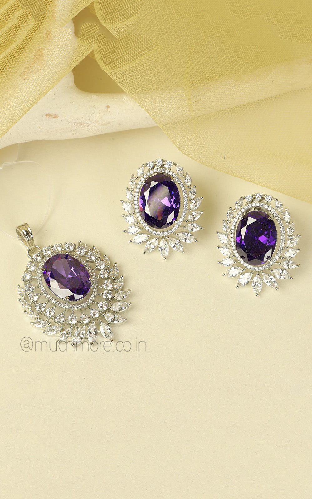 Amethyst Diamond Studded With White Diamonds Pendant Set