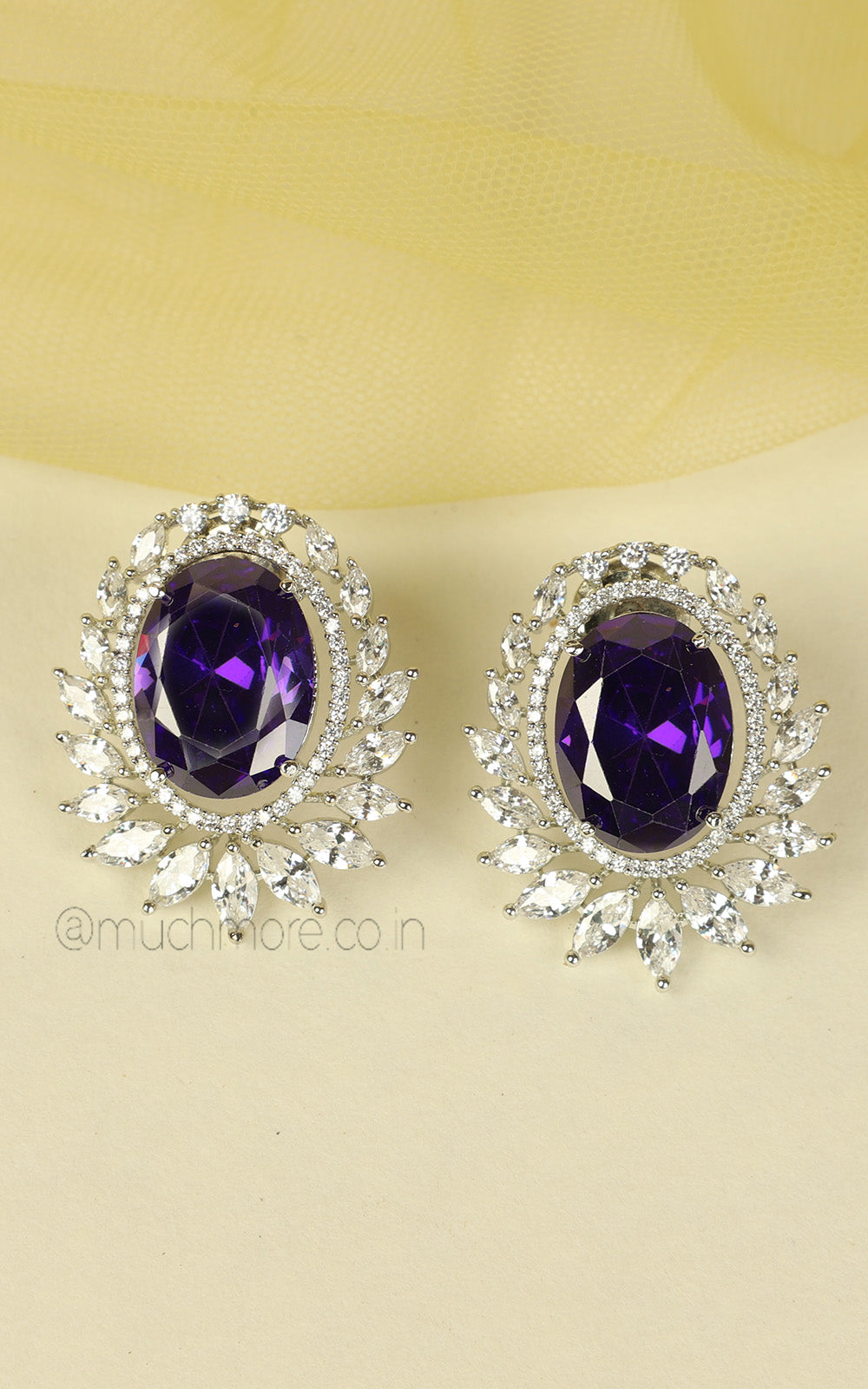 Amethyst Diamond Studded With White Diamonds Pendant Set