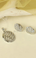 Stylish Silver Plated Cute Pendant In Diamond With Studs
