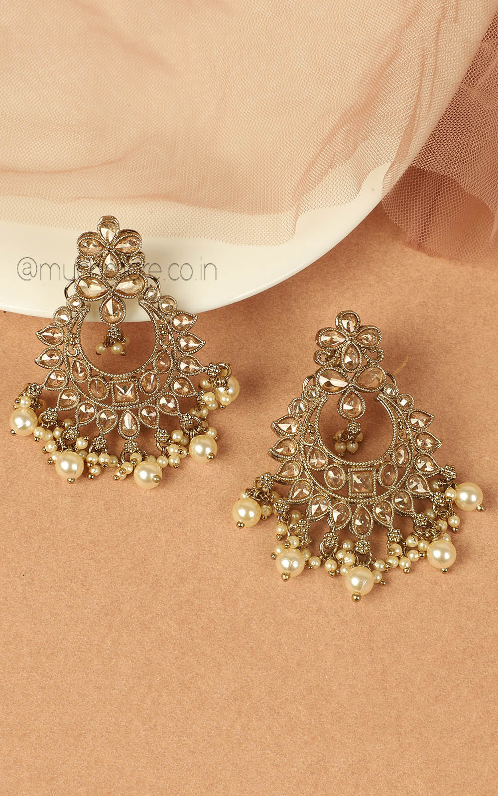 Classic Antique Gold Earrings For Weddings And Festivals