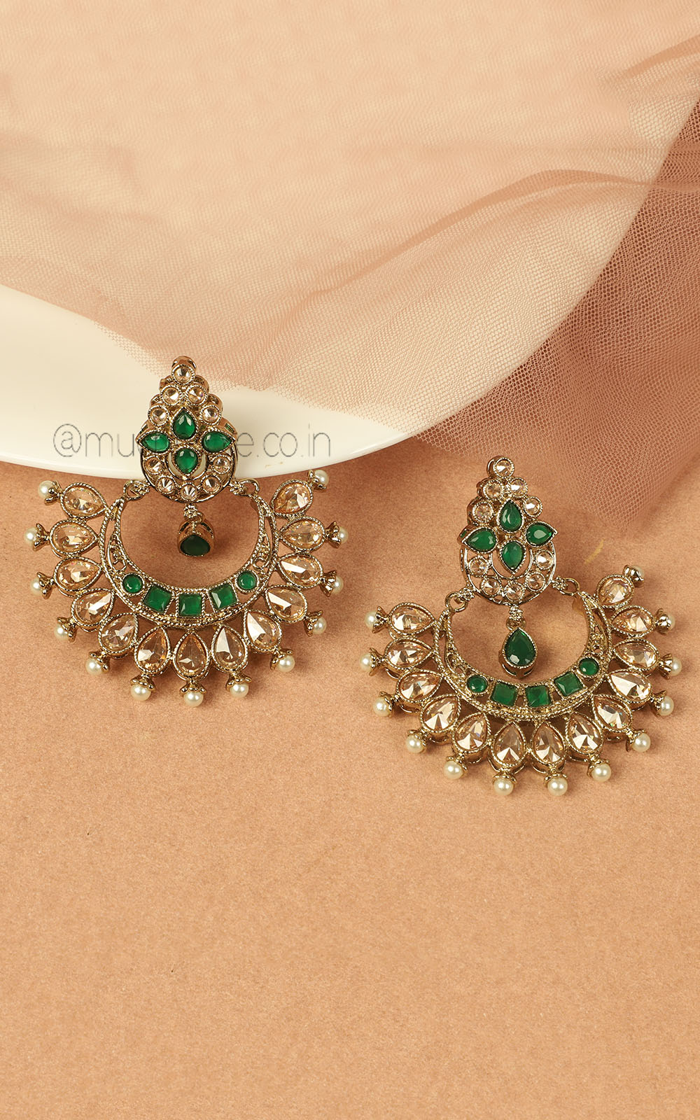 Antique Gold Emerald Green Traditional Earrings For Women