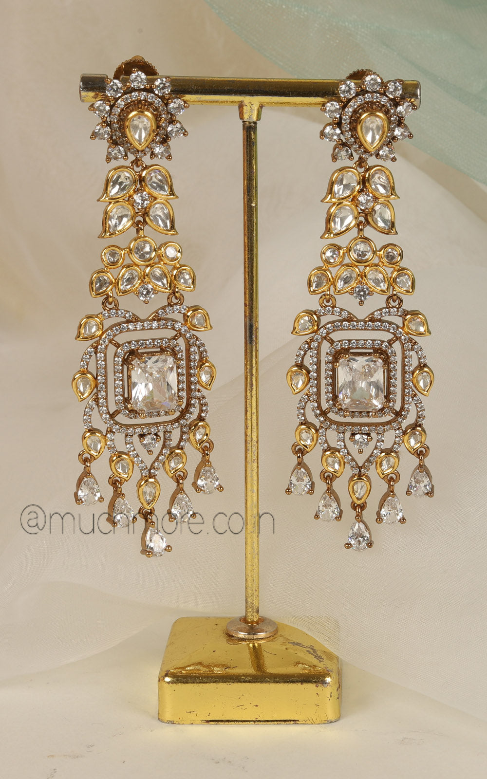 Trending Earrings Kundan Diamond Fusion Jewellery, Stylish Earrings