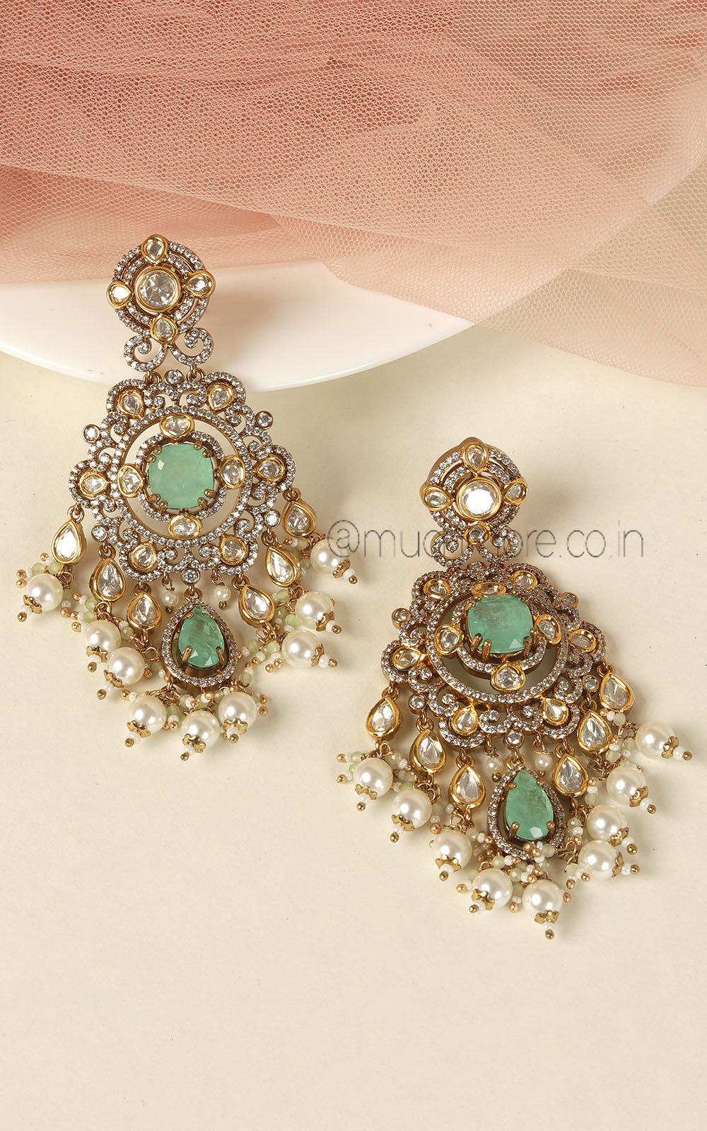 Kundan Mint Green Artistry And Diamond Sparkle Women Earrings