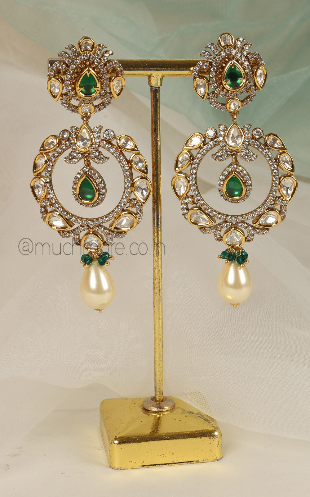 Kundan Diamond With Pearl Drop Emerald Green Earrings