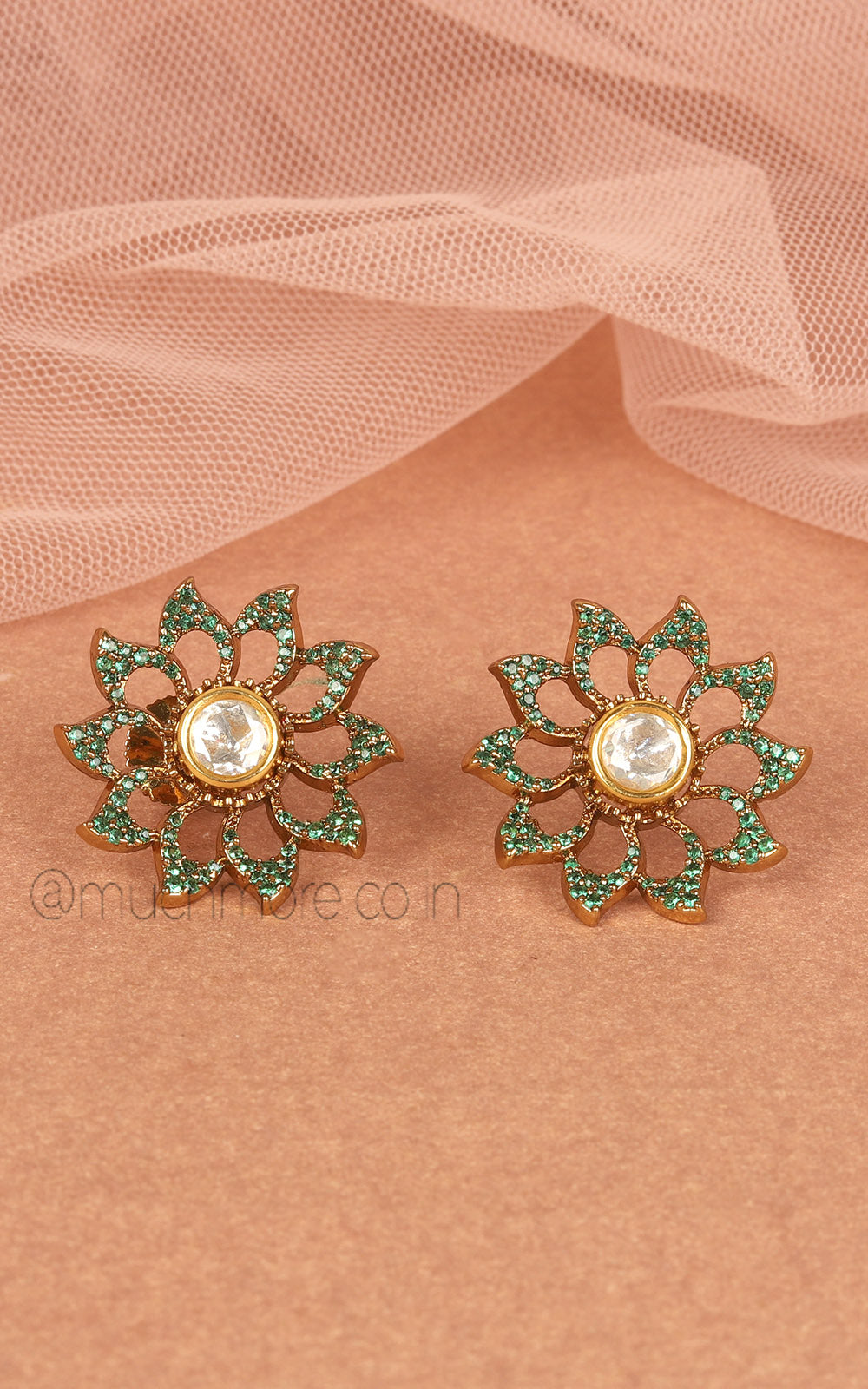 Emerald Green Diamond And Kundan Flora Stud Earrings