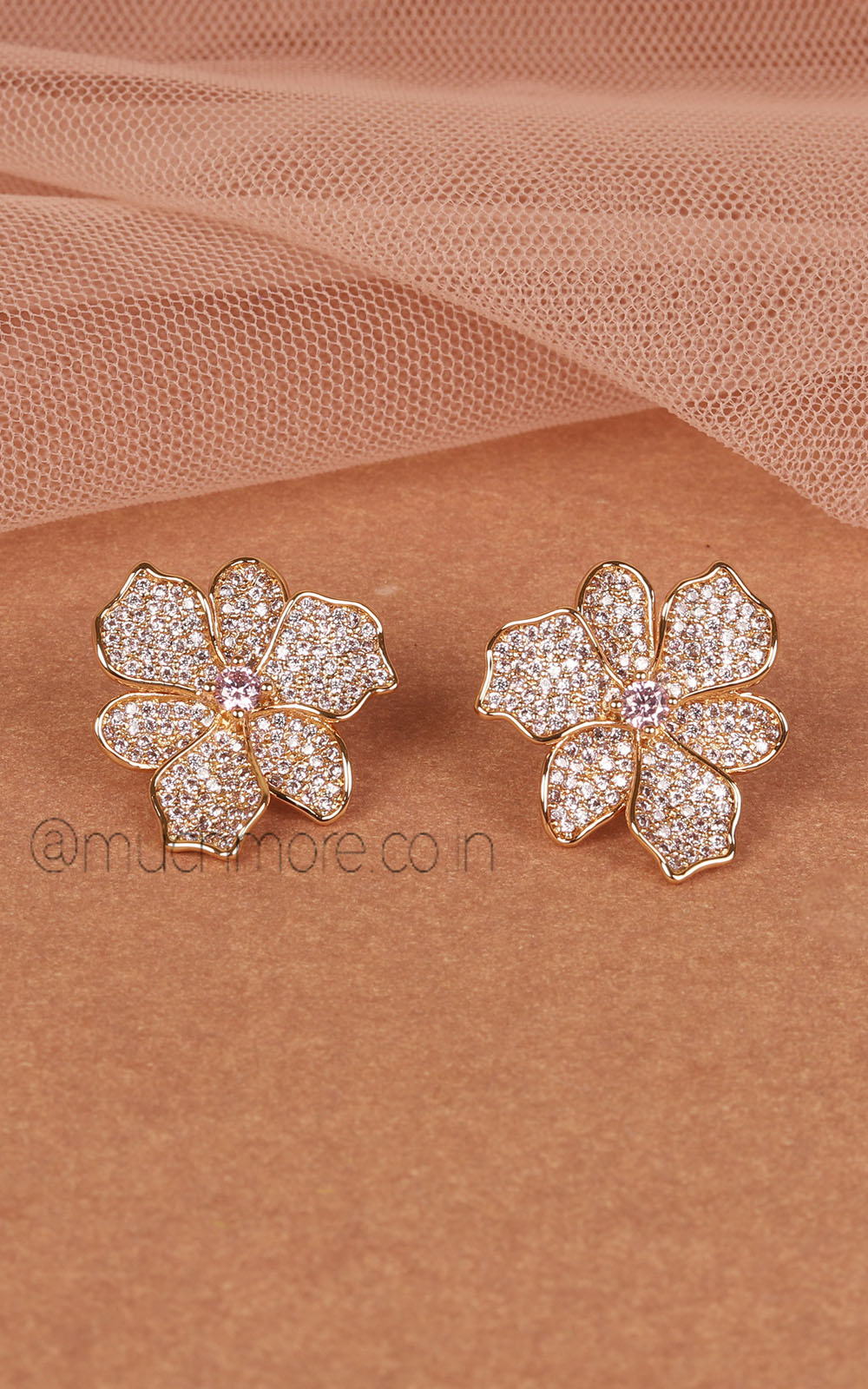 Unique Gold Polish Diamond Stud Earrings