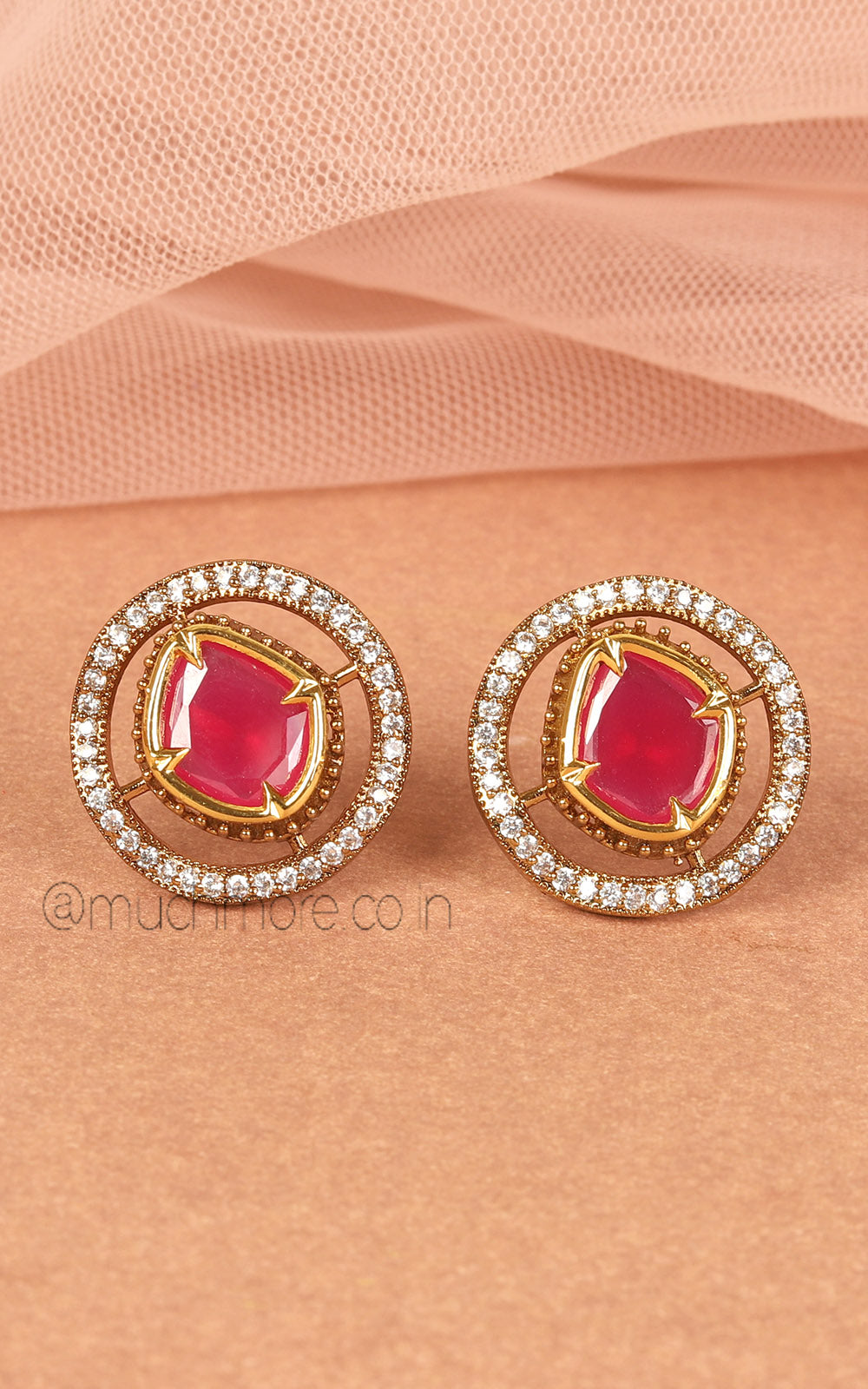 Round Cute Stud Tops With Ruby Kundan & Diamond