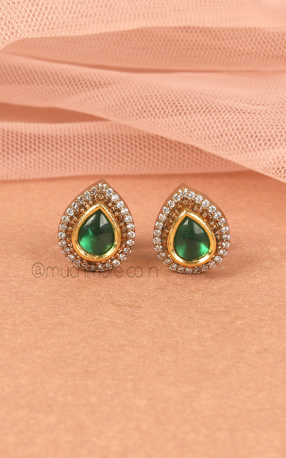 Drop Shaped Emerald Green Kundan Diamond Small Studs