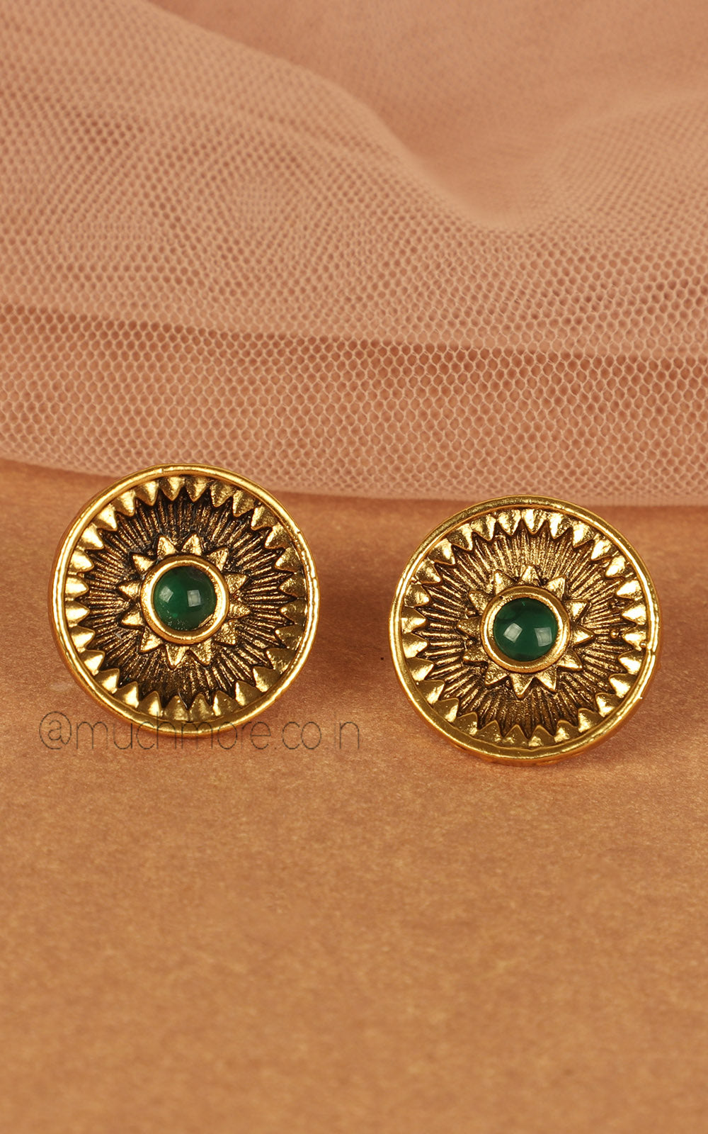 Round Shaped Emerald In Middle Gold Look Studs Earrings