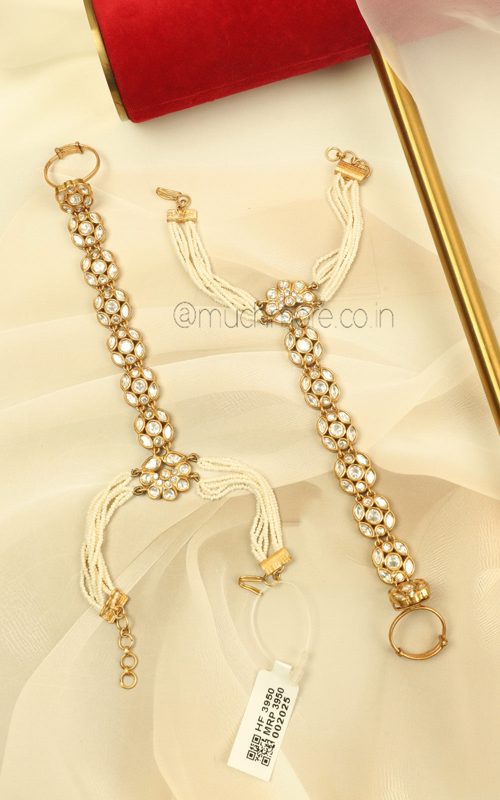 Pearl And Kundan Bridal Hathphool For Weddings