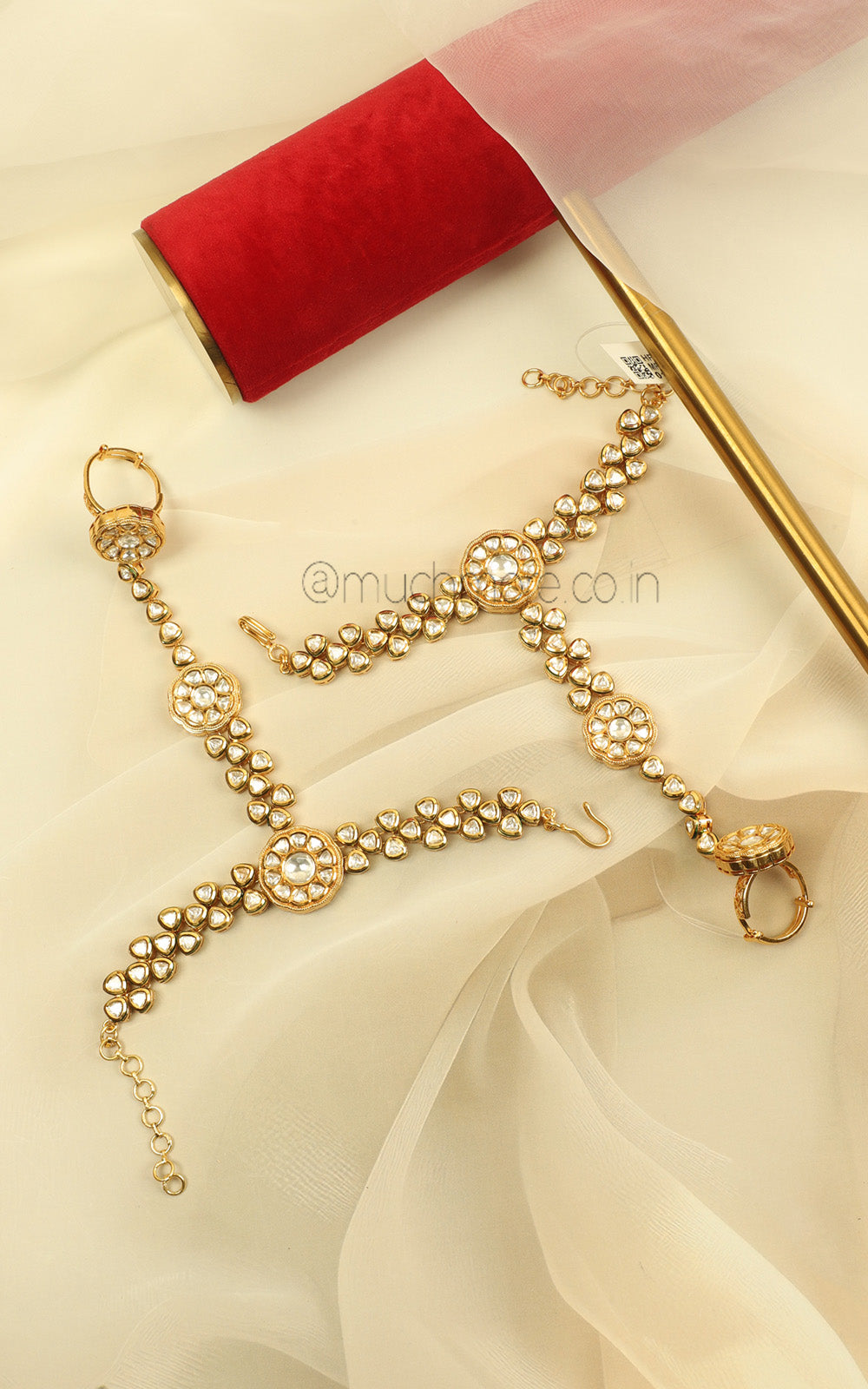 Luxury Gold Finish Kundan Hathphool Ring Bracelet