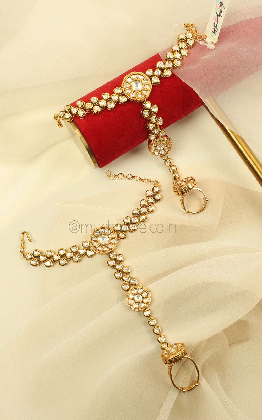 Luxury Gold Finish Kundan Hathphool Ring Bracelet