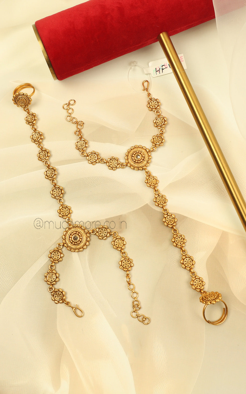 Gold Look Light Hathphool For Bride To Be Buy Online