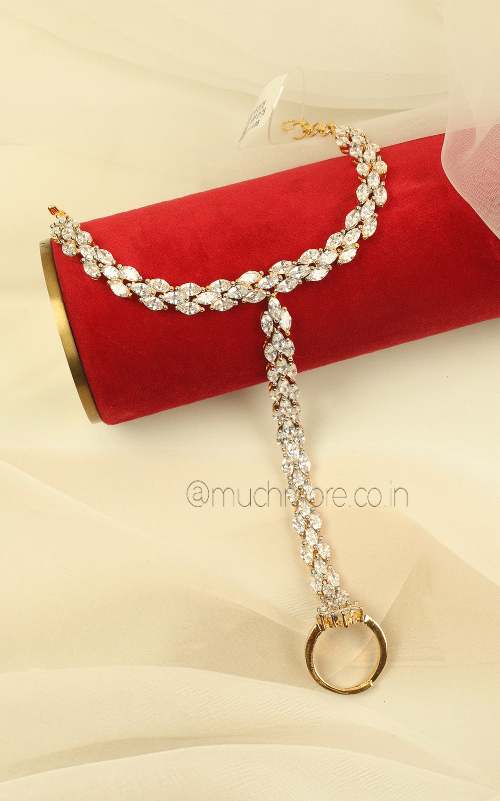 Gold Polish Diamond Hathphool Hand Accessory For Brides