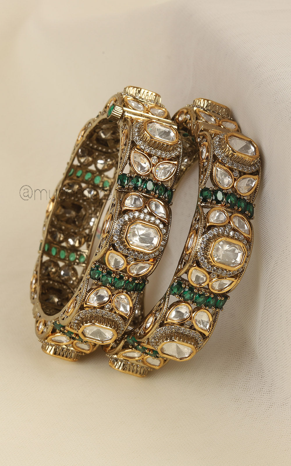 Polki Emerald Green Bridal Bangles Buy At Much More