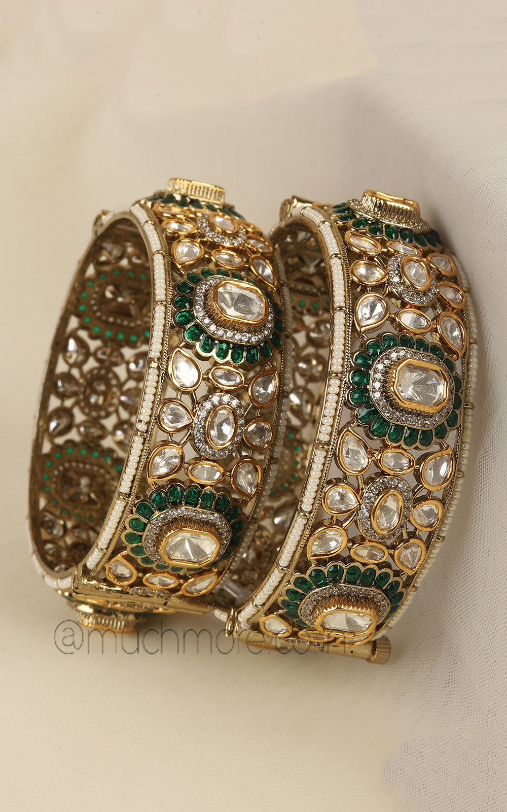 Emerald Green Designer Polki And Diamond Kangan Bangles Online