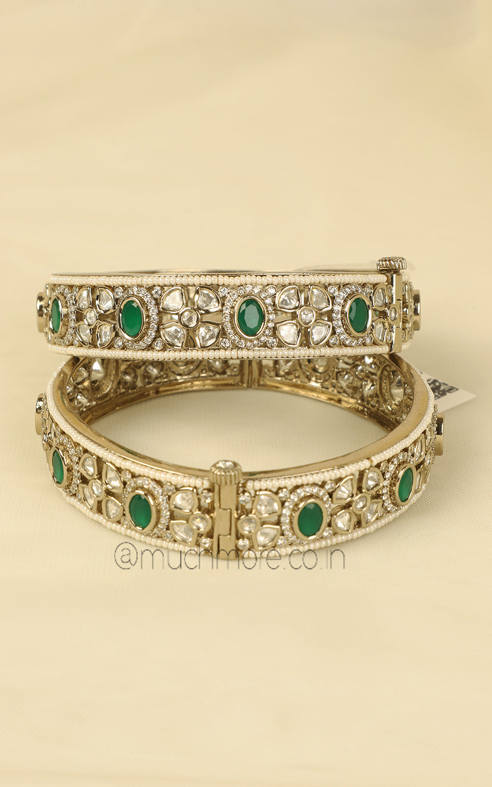 Antique Gold Traditional Emerald Green Kundan Pearl Bangles