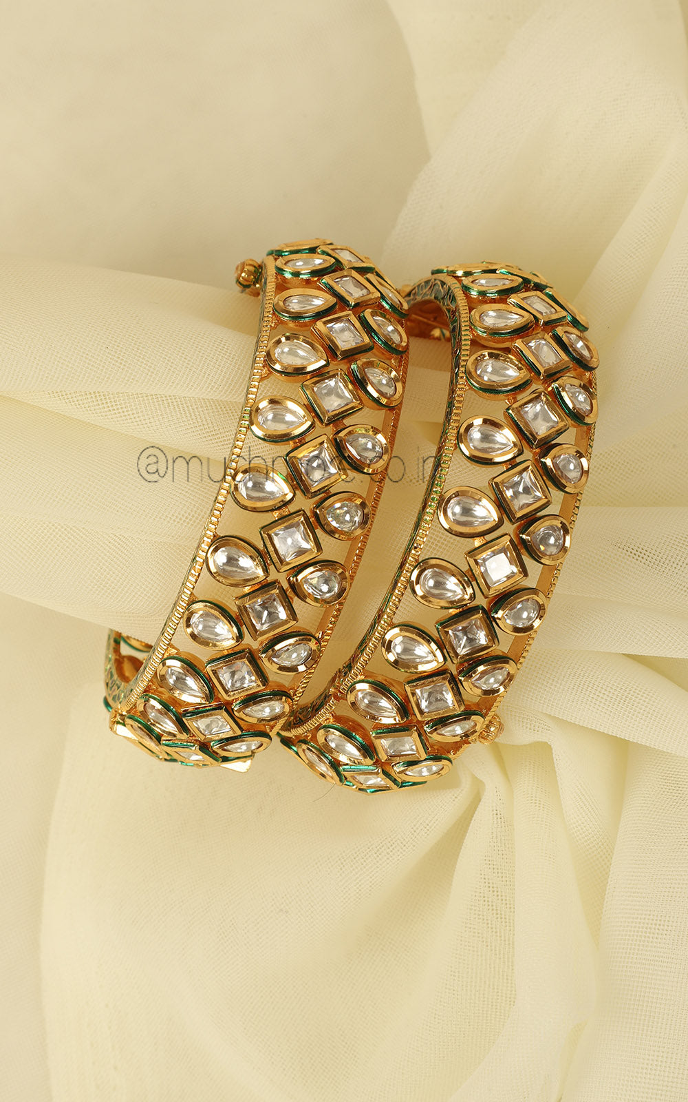 Buy Pure Traditional Look Kundan Kangan Bangles