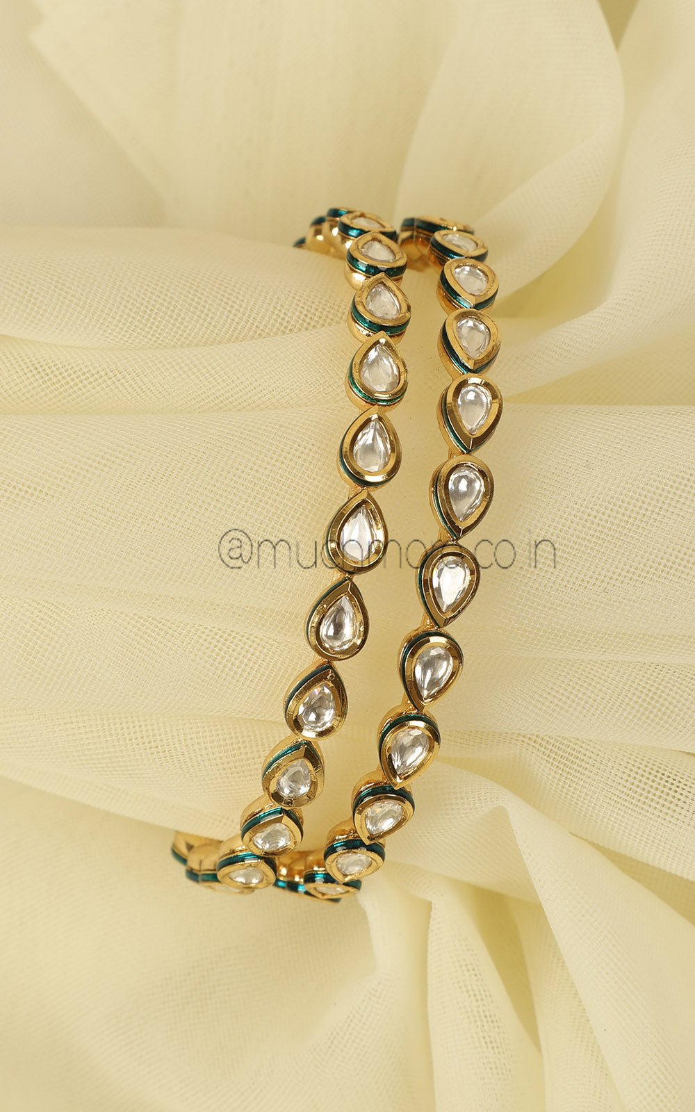 Drop Shaped Kundan Bangles with Gold Polish for Daily Wear