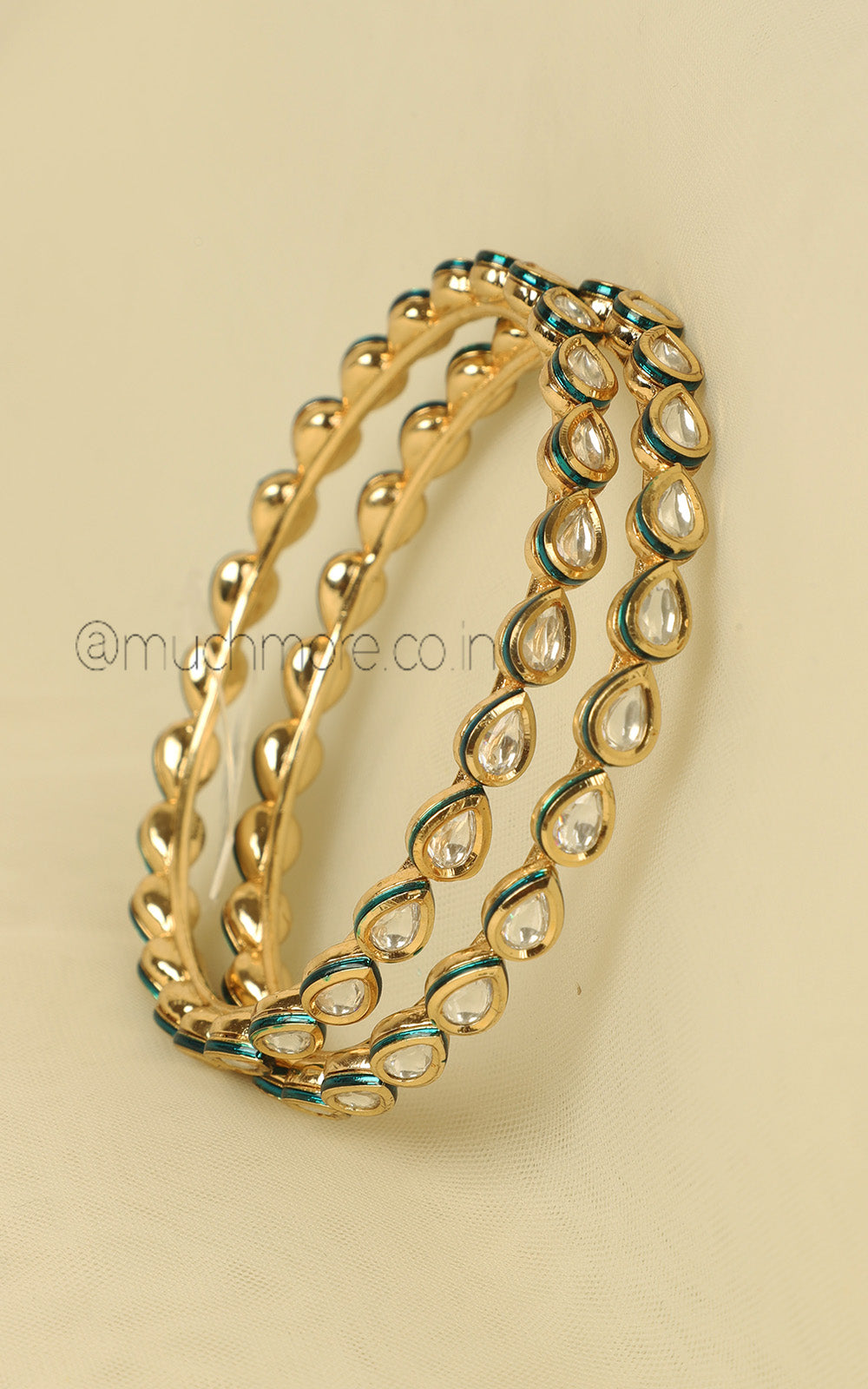 Drop Shaped Kundan Bangles with Gold Polish for Daily Wear
