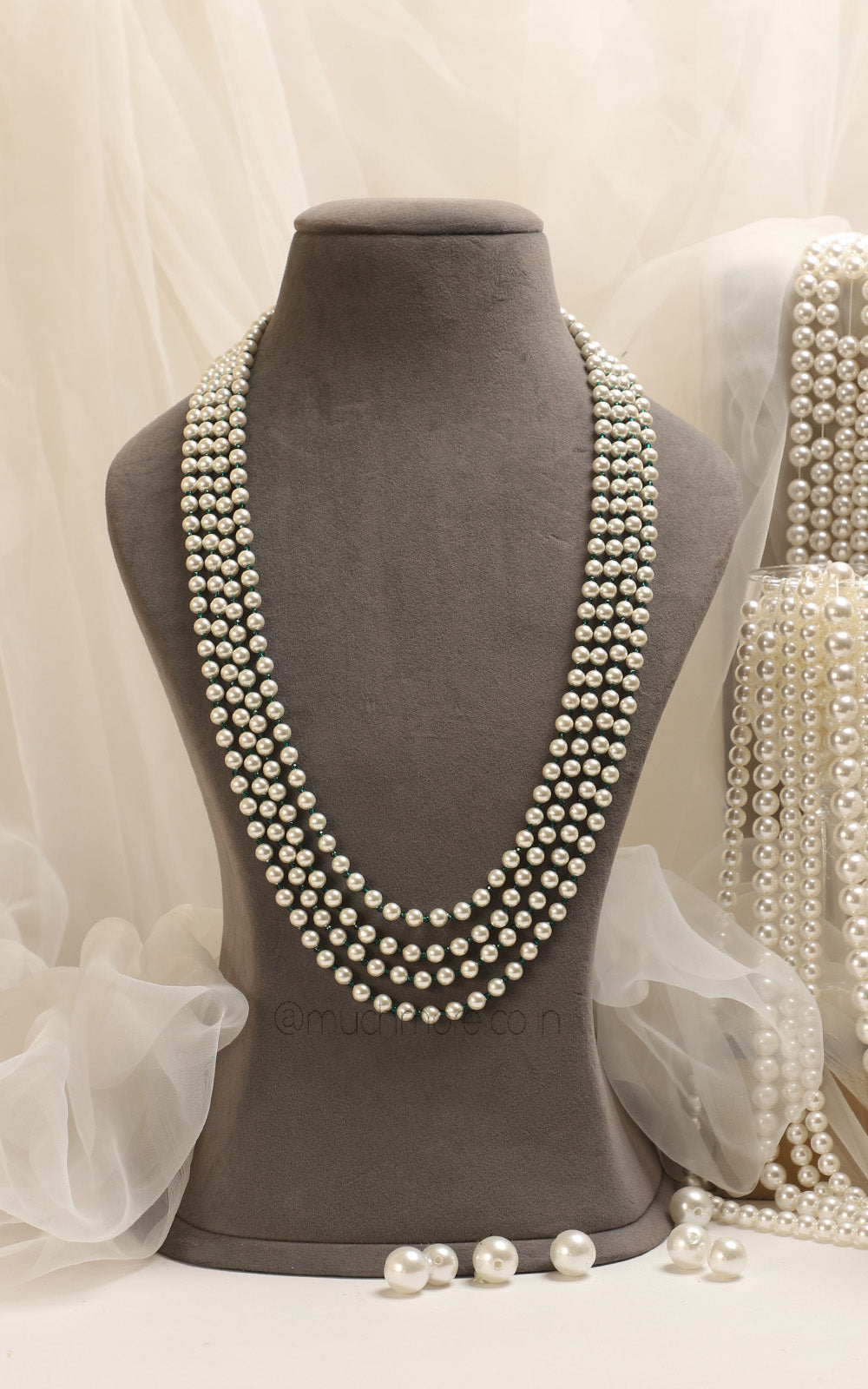 Buy Online Pearl With Emerald Beads Layer Unisex Mala