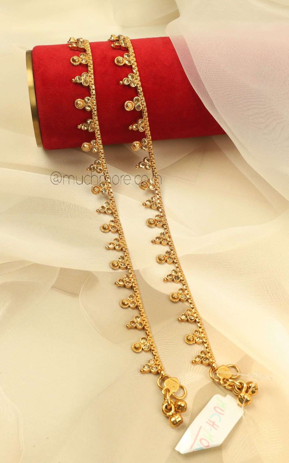 Traditional Gold Look Payal With Royal Ethnic Touch
