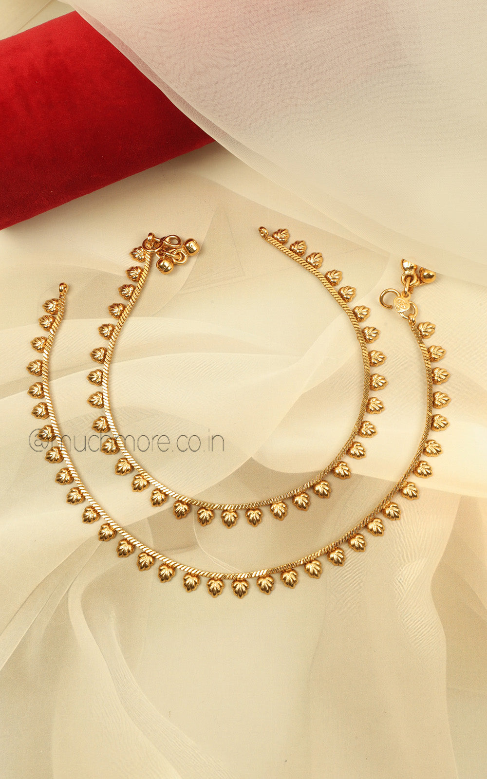 Gold Look Light Weight Sleek Anklets Payal For Women & Girl
