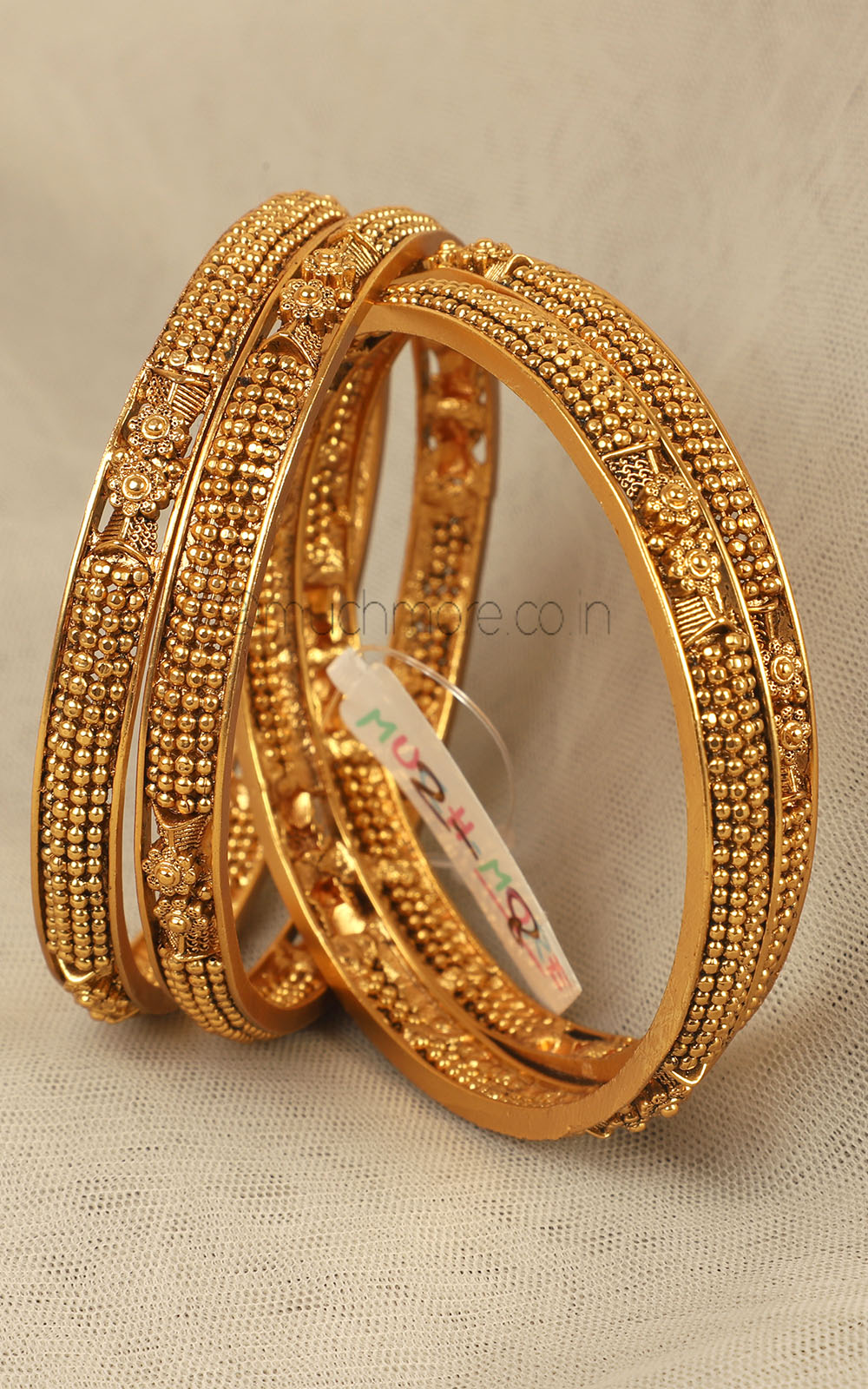 Pure Gold Look Without Color And Stone Srt Of 4 Bangles