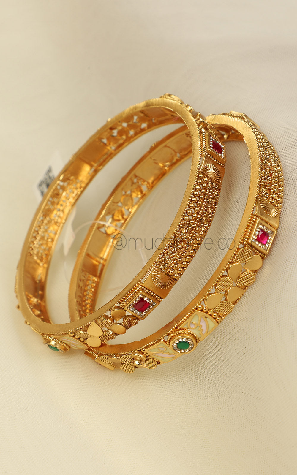 Sleek Gold Look Ruby Green Bangles For Women