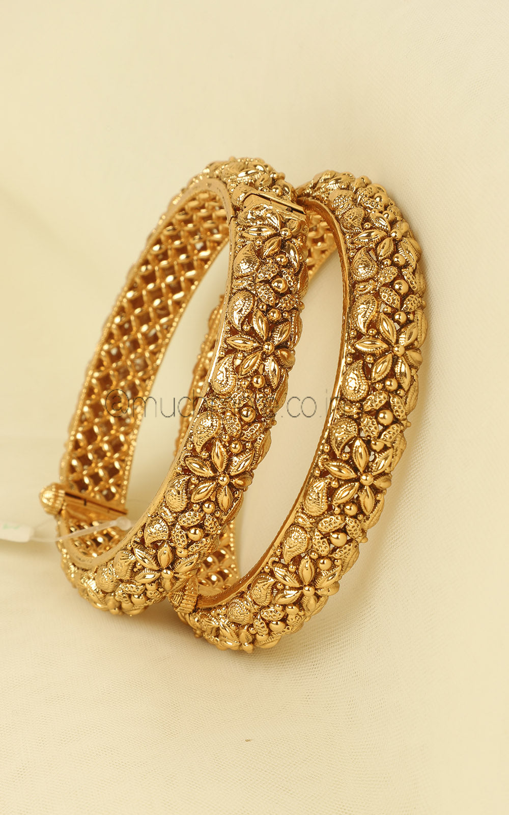 Pure Gold Look Women Bangles Buy At Much More